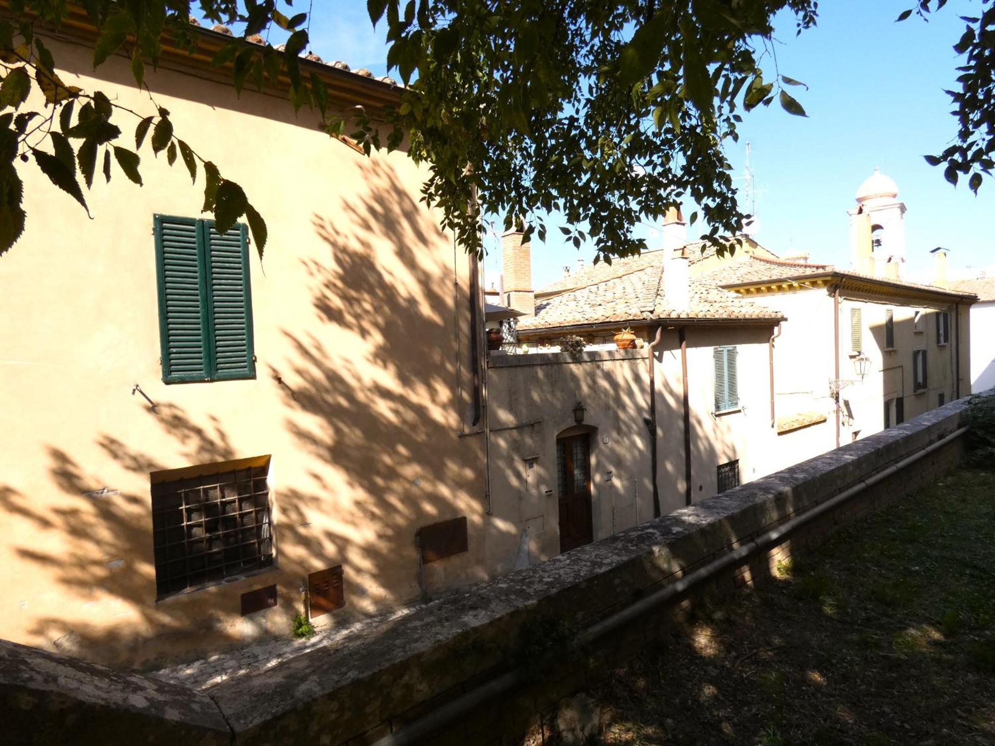 דירות אמליה Scappo In Umbria, La Casa Del Duomo מראה חיצוני תמונה